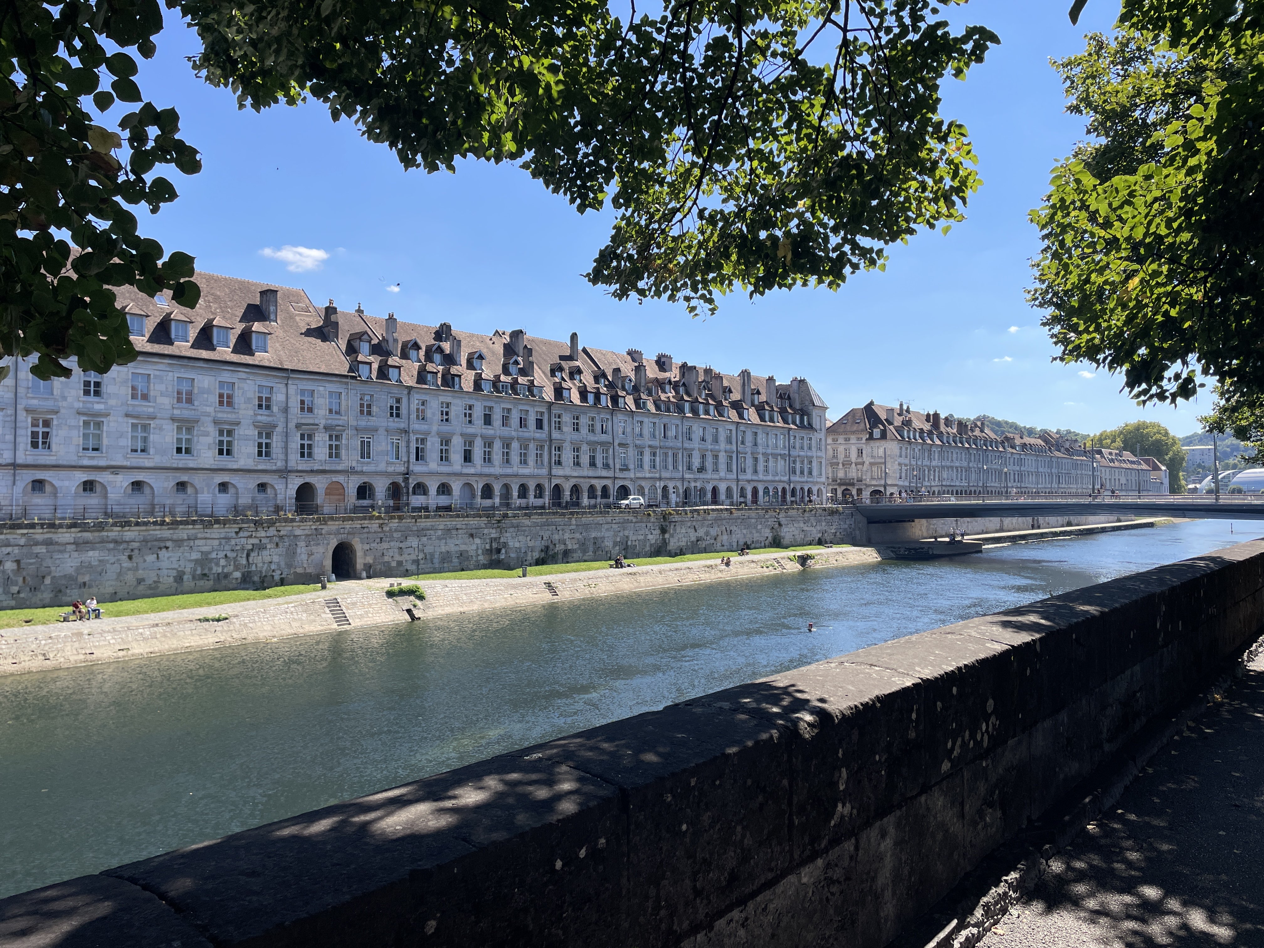 23 bis Quai de Strasbourg, 25000 Besançon, France / 24-08-2025 15:08 / 23.44 °C en onbewolkt / 239 m