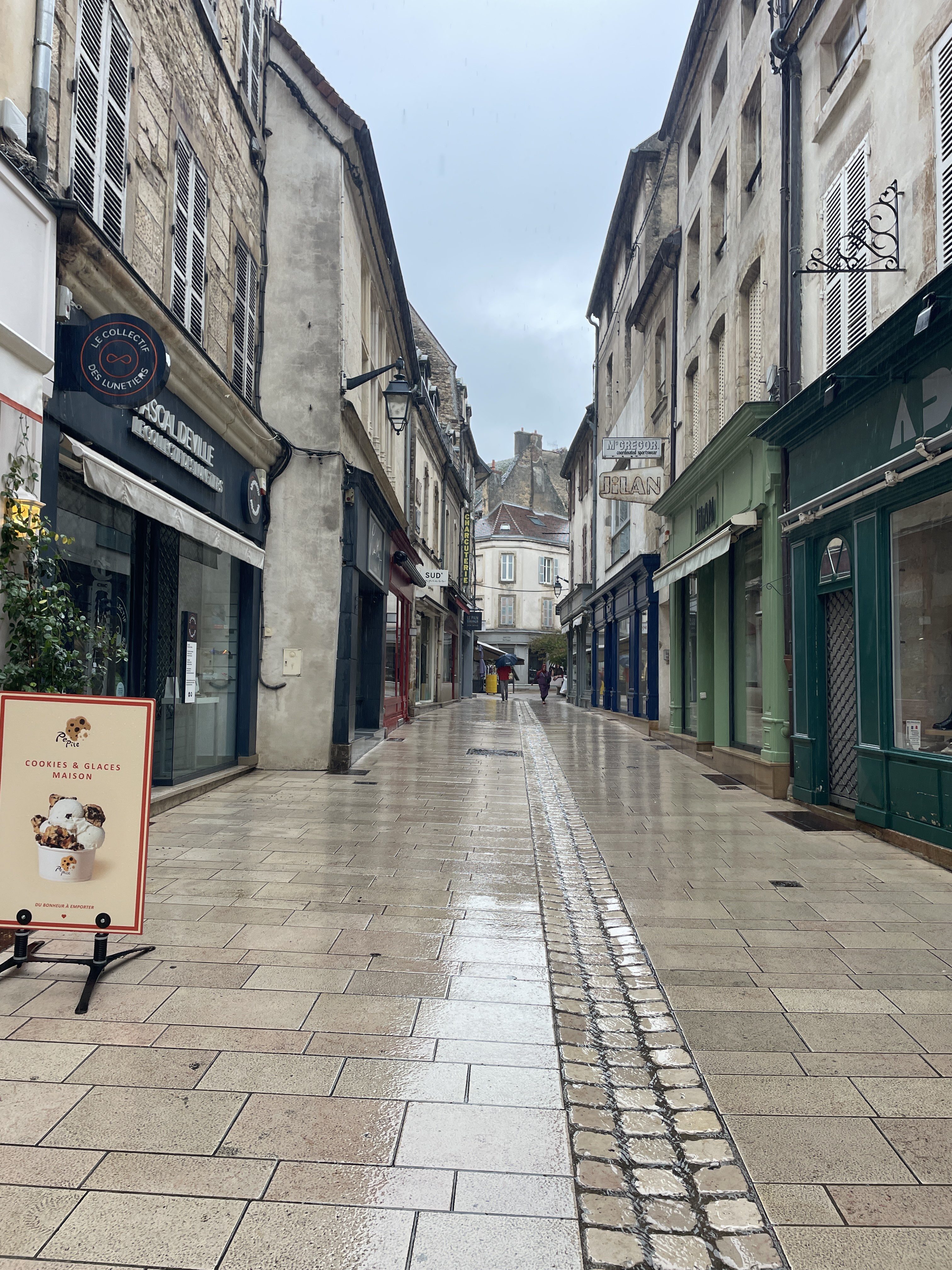 10 Rue Monge, 21200 Beaune, France / 08-09-2025 16:02 / 20.91 °C en bewolkt / 219 m