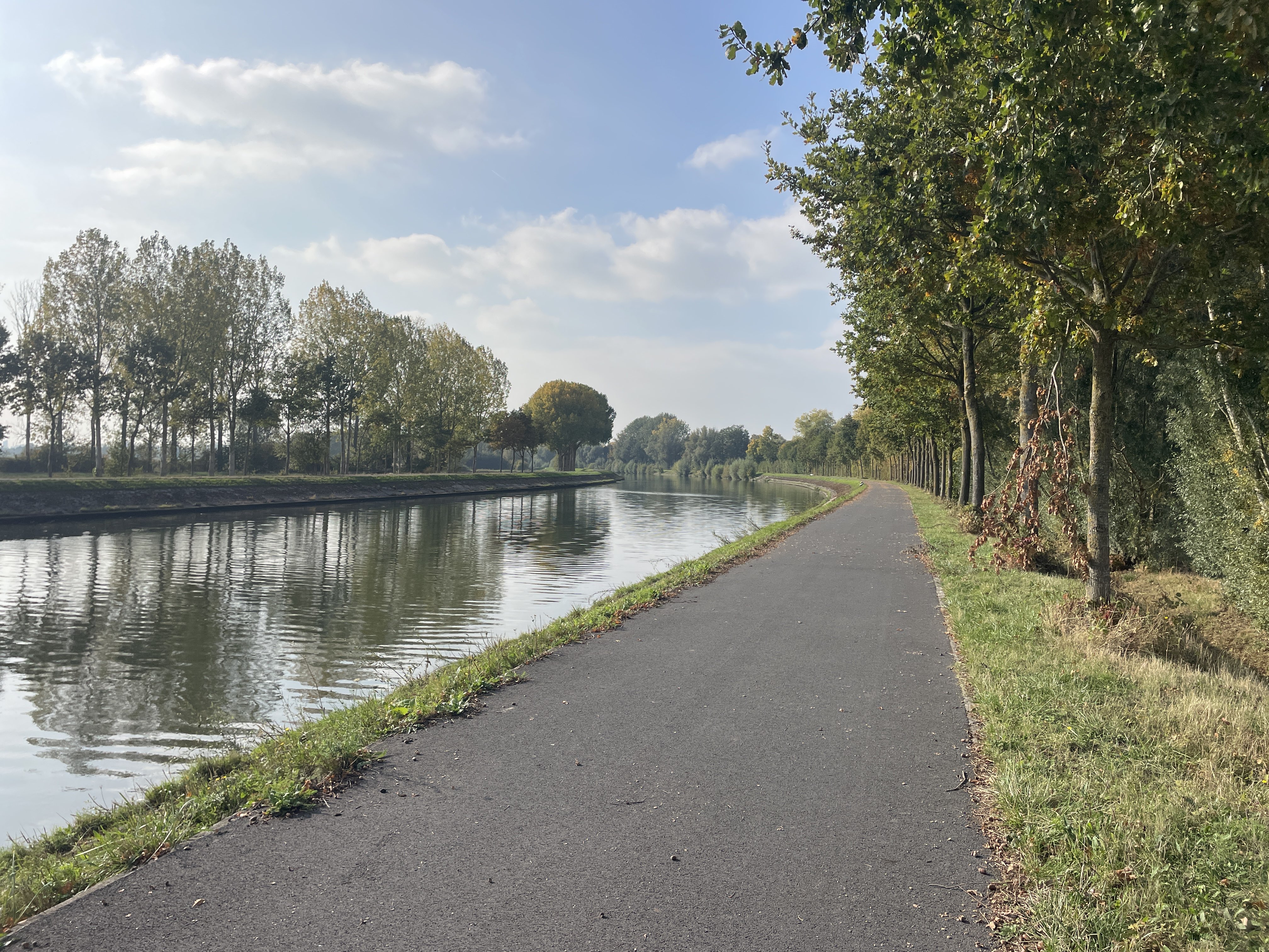 RHC7+4V Wortegem-Petegem, Belgium / 12-10-2025 15:28 / 16.9 °C en zeer lichte bewolking / 26 m