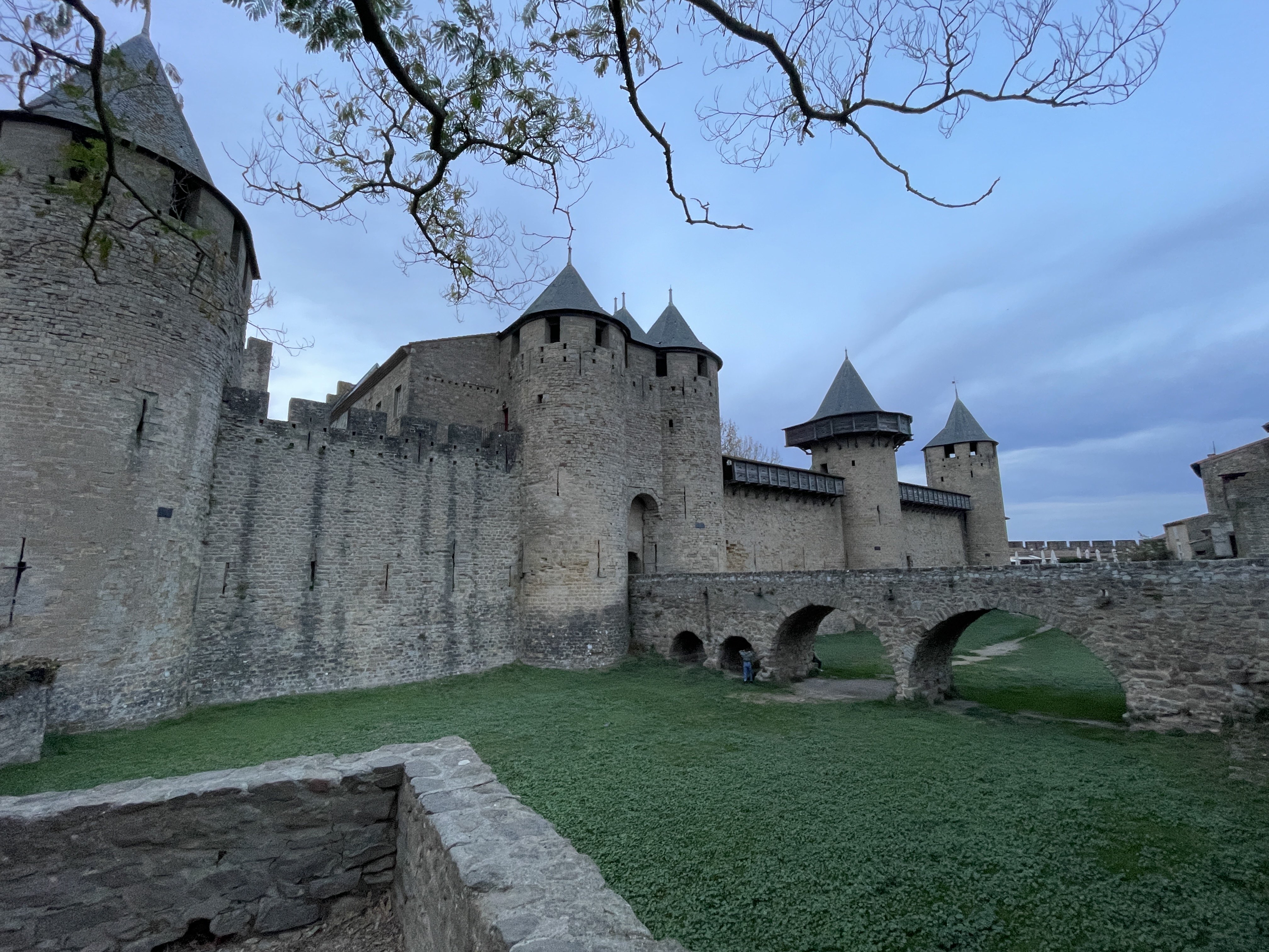 32 Rue Aimé Ramond, 11000 Carcassonne, France / 15-11-2025 17:30 / 17.11 °C en onbewolkt / 145 m