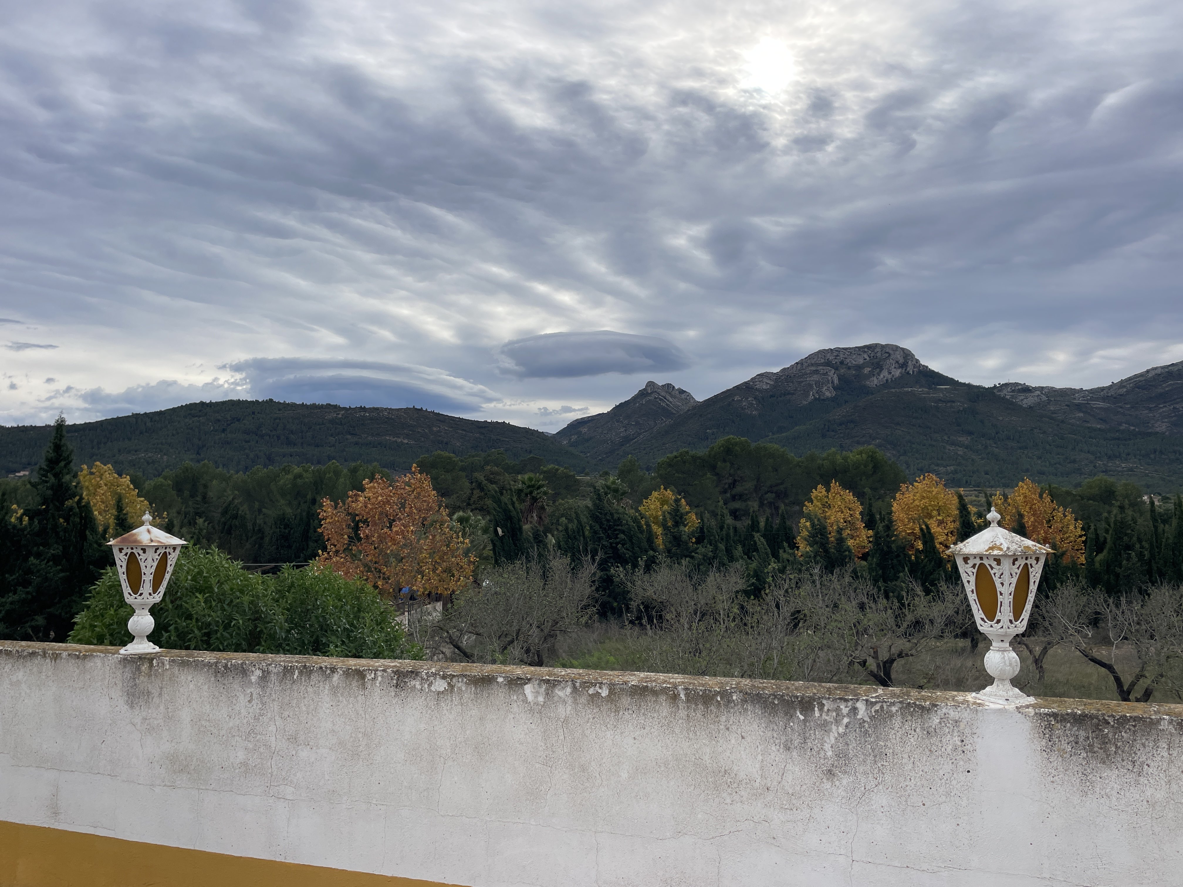 Camino la Racona, 12, 03728 Alcalalí, Alicante, Spain / 24-11-2025 14:26 / 17.29 °C en bewolkt / 214 m