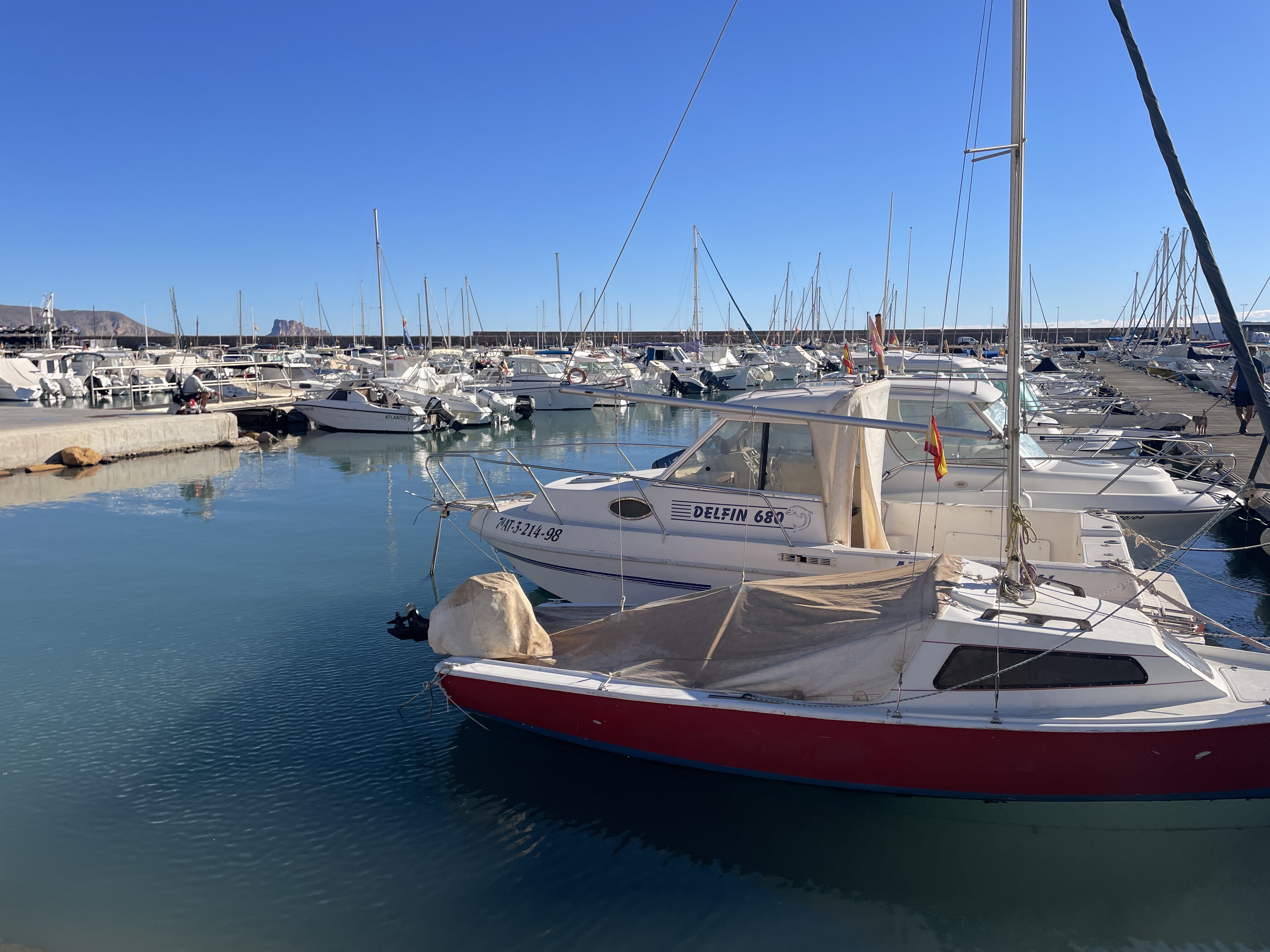 Av. del Puerto, 11, 03590 Altea, Alicante, Spain / 25-11-2025 11:03 / 20.01 °C en licht bewolkt / 3 m