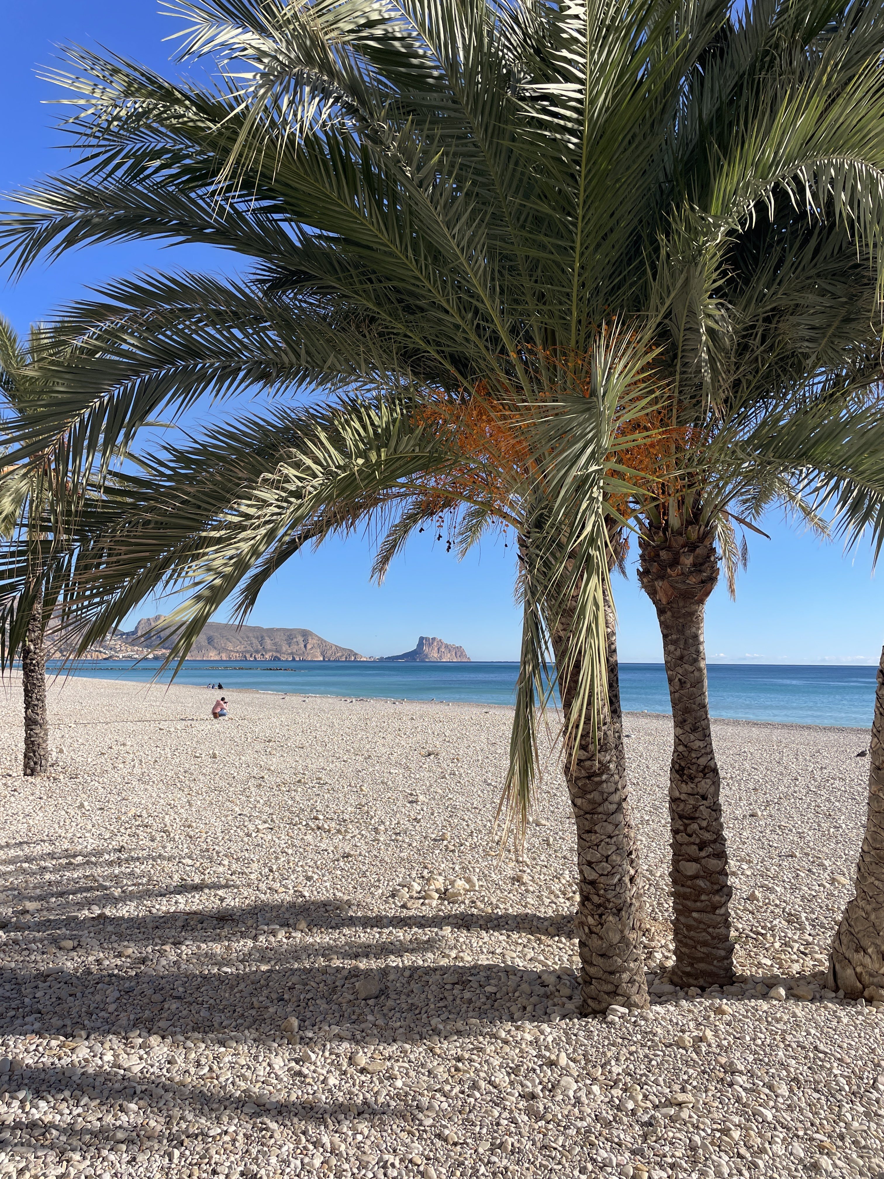 Carrer Sant Pere, 24, 03590 Altea, Alicante, Spain / 25-11-2025 11:18 / 19.37 °C en licht bewolkt / 9 m