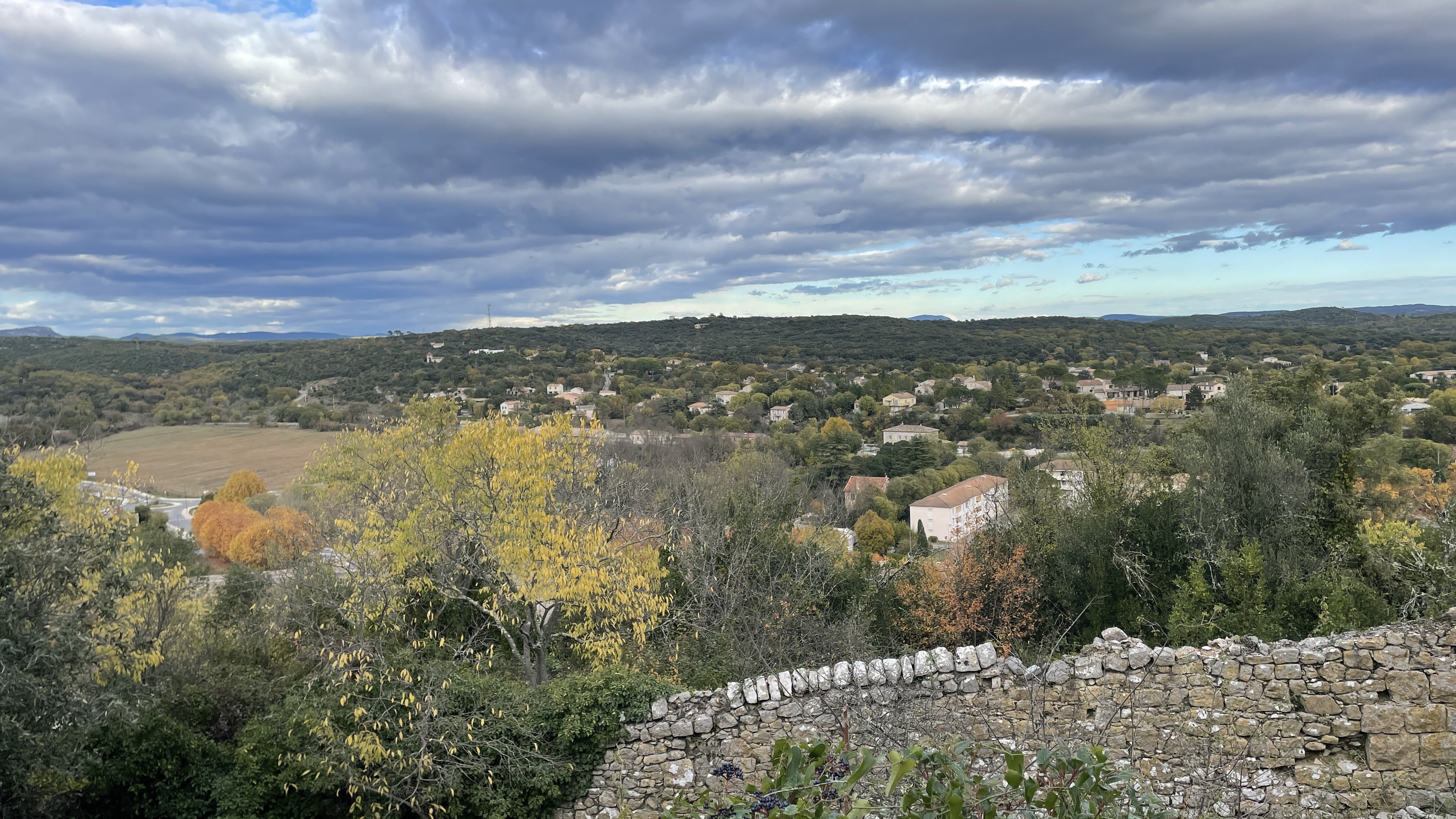 26 Rue Louis Mercoiret, 30610 Sauve, France / 14-11-2021 14:38 / 15.29 °C en half bewolkt