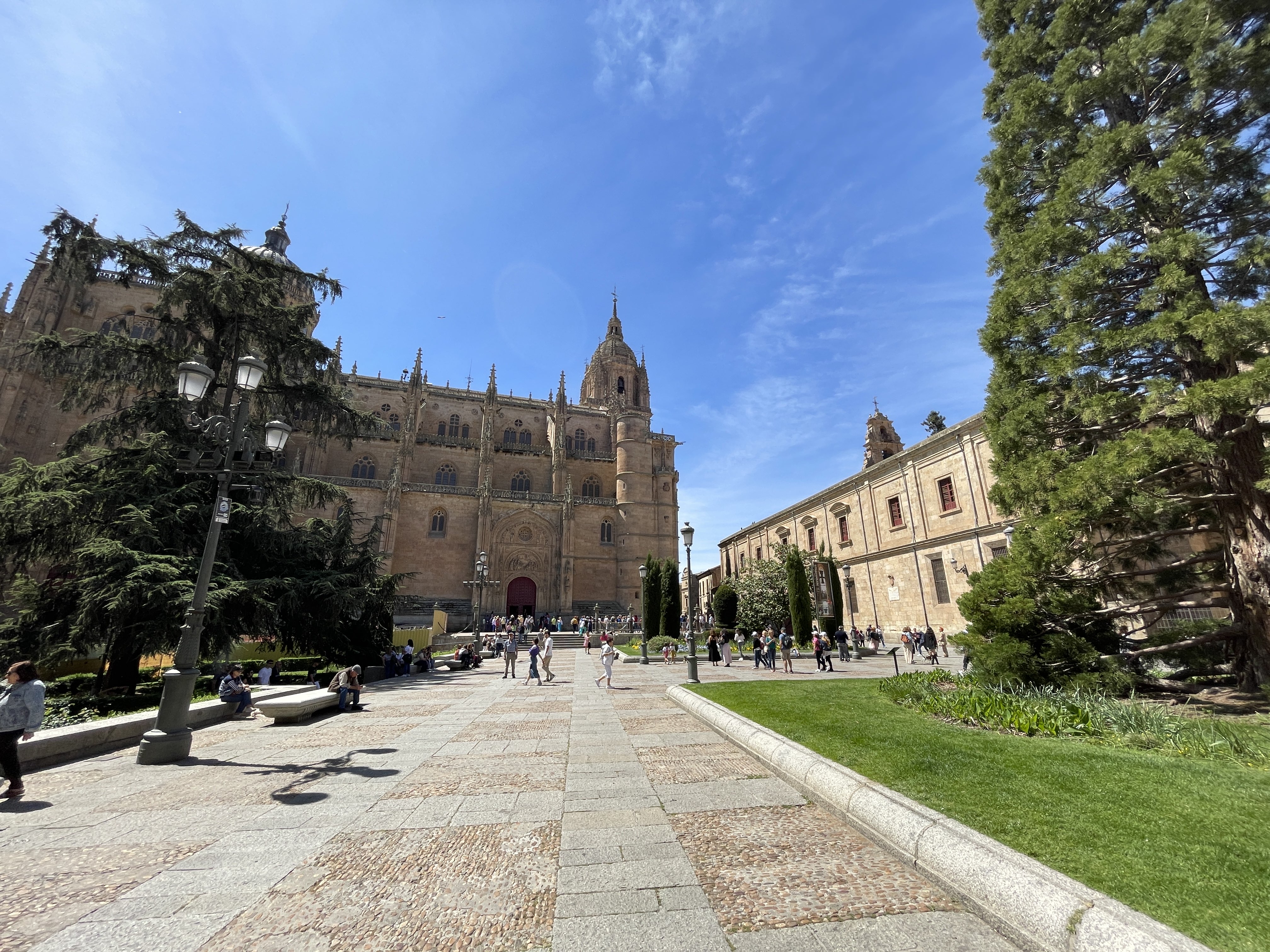 C. Salamanca Zamora, 3, 37008 Salamanca, Spain / 01-05-2023 13:06 / 22.64 °C en onbewolkt