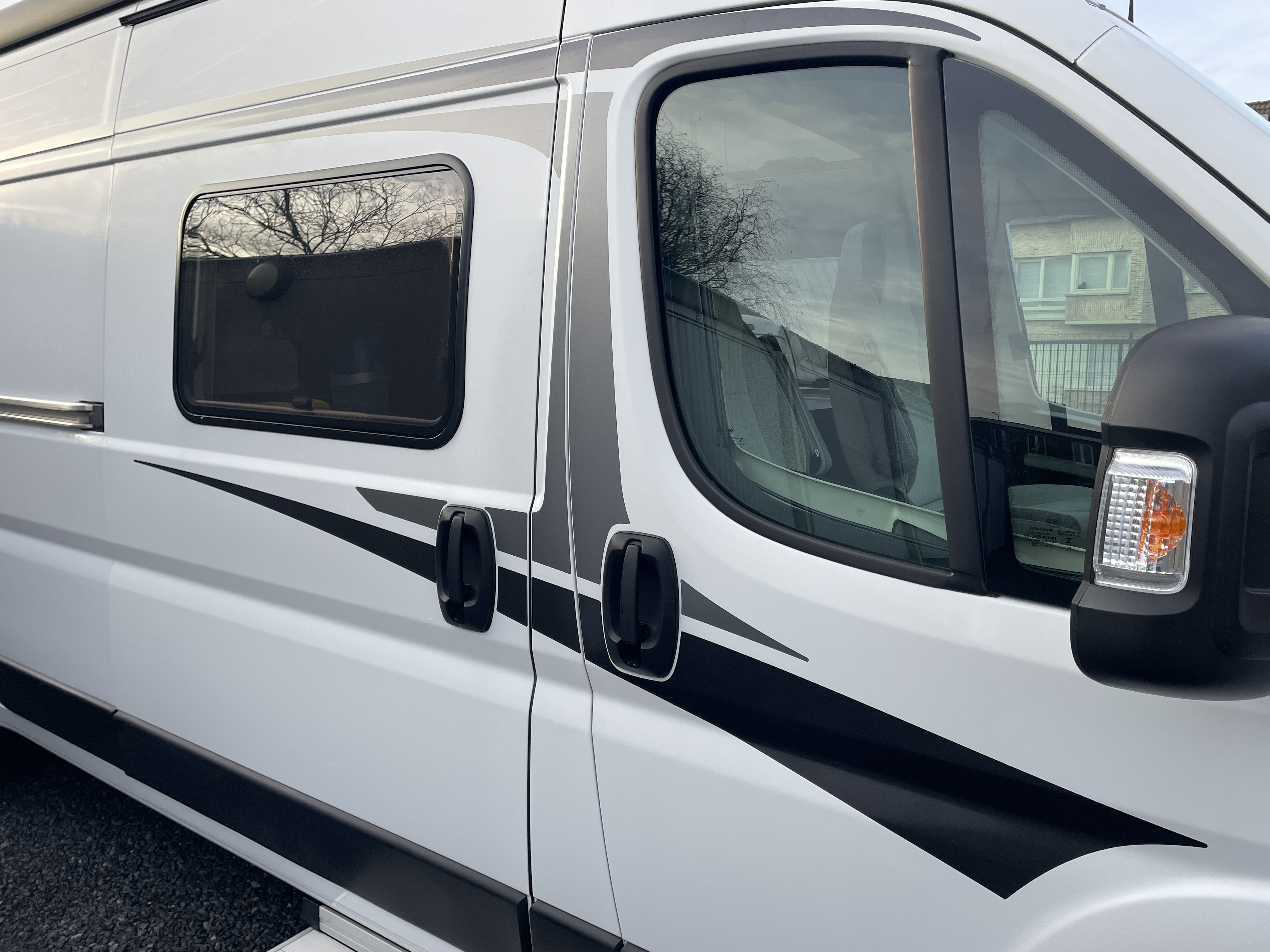 Wilgenstraat 77, 8800 Roeselare, Belgium / 13-01-2026 15:26 / 9.64 °C en bewolkt / 20 m