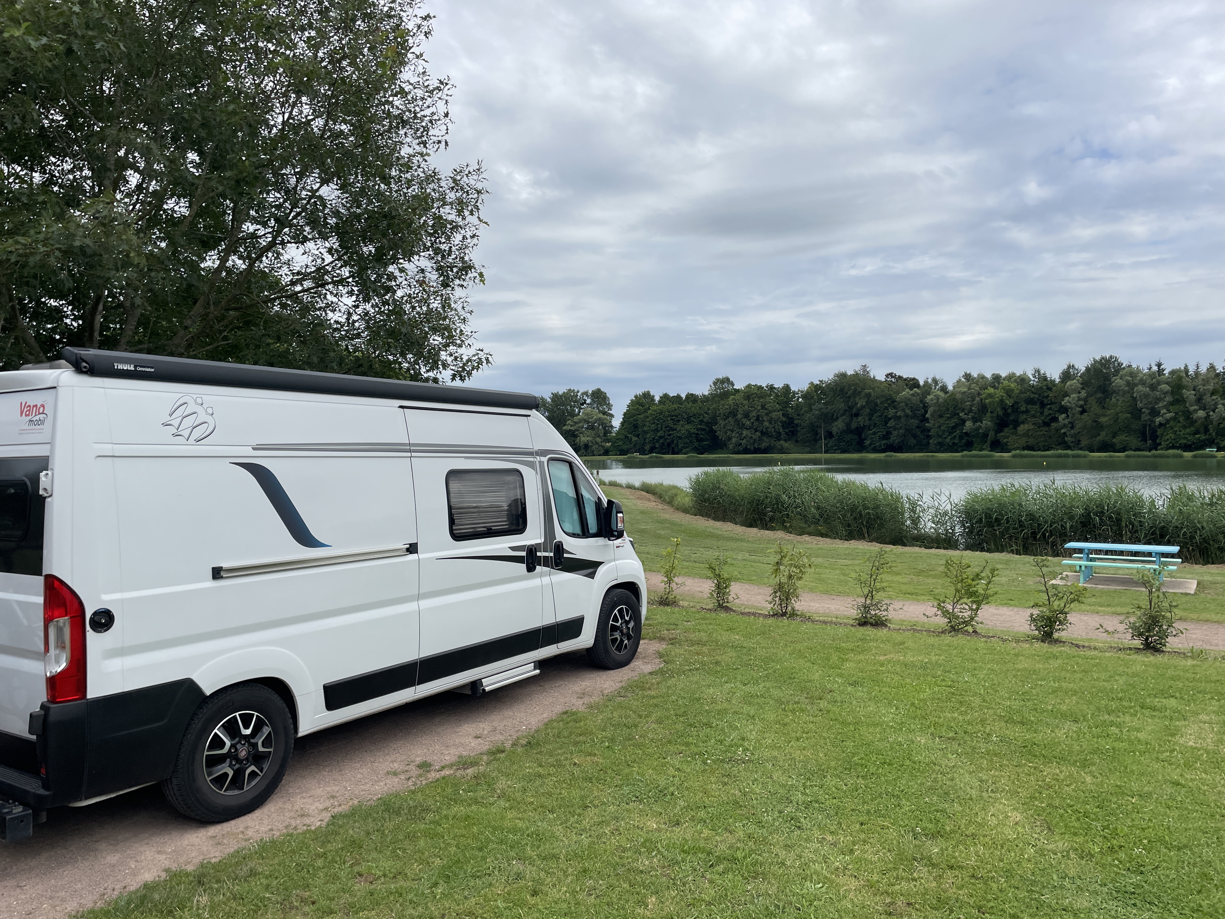 16 Rue des Pervenches, 03320 Lurcy-Lévis, France / 10-07-2024 15:50 / 24.24 °C en half bewolkt