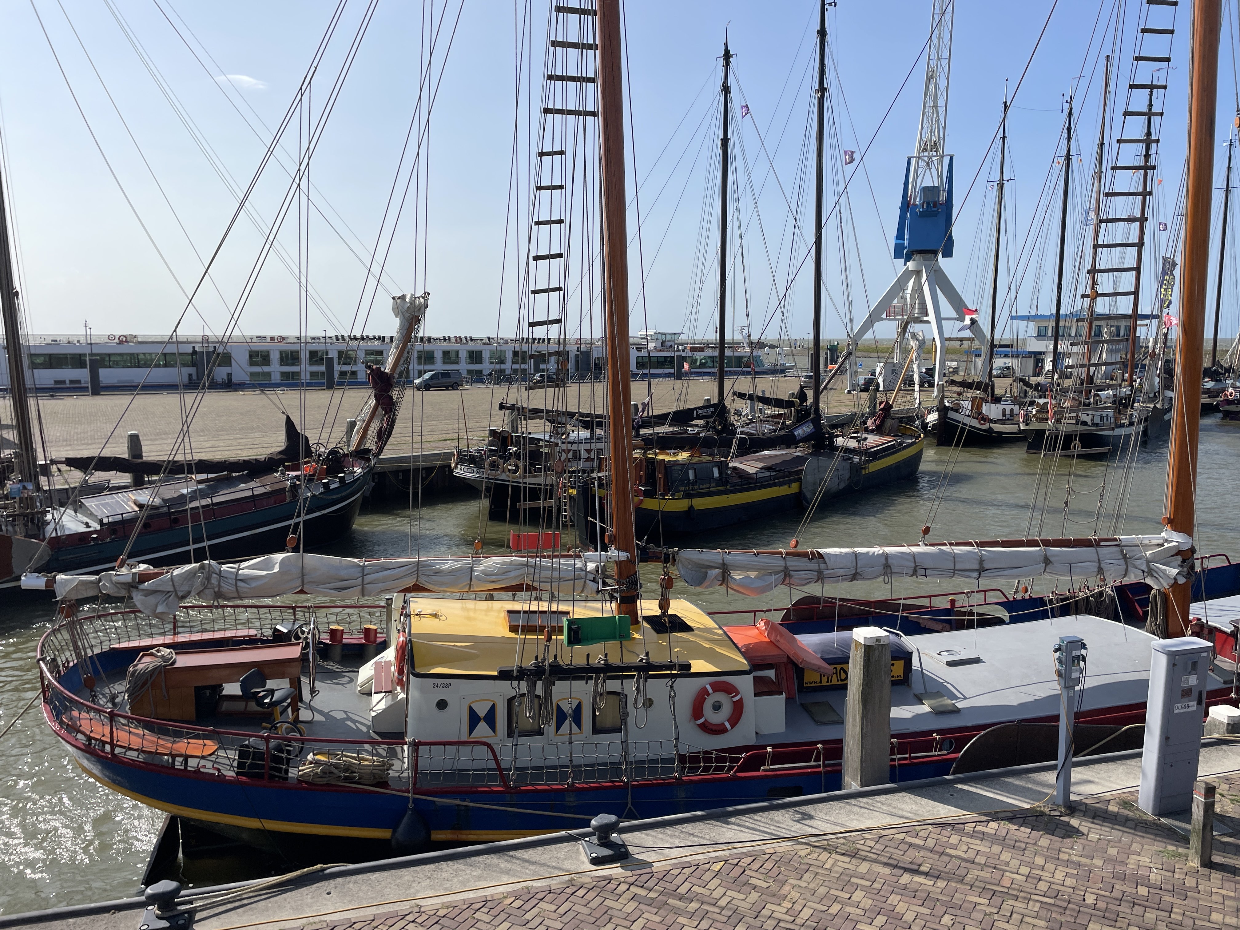 Willemskade 13, 8861 XB Harlingen, Netherlands / 23-08-2024 16:05 / 19.87 °C en onbewolkt