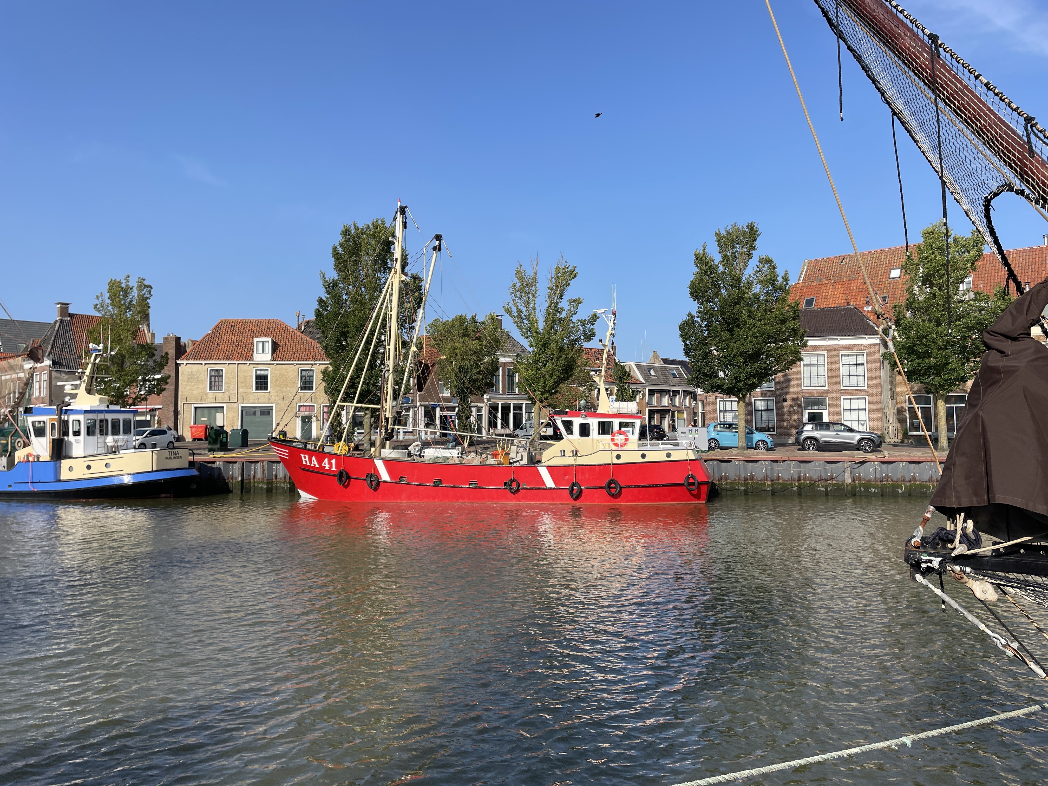 Zuiderhaven 44, 8861 XV Harlingen, Netherlands / 23-08-2024 17:33 / 19.25 °C en licht bewolkt