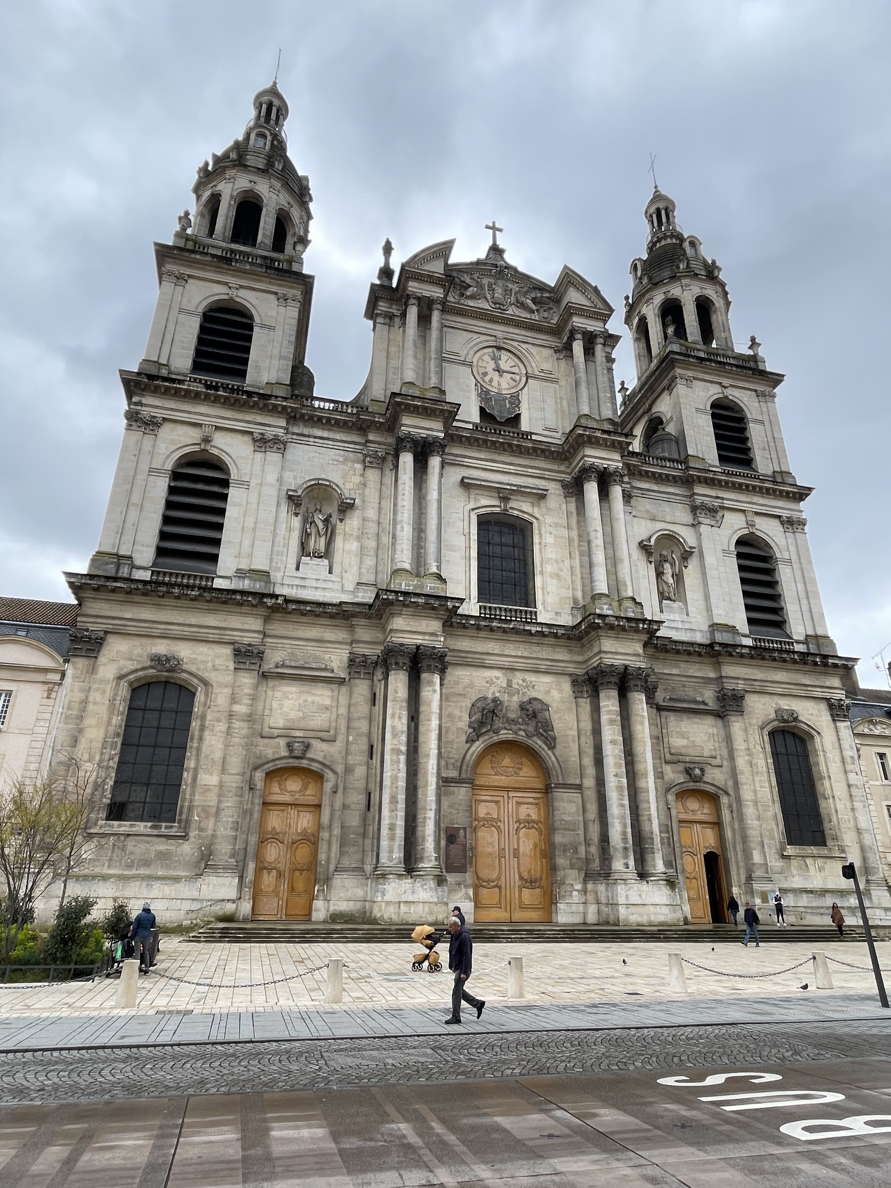 65 Rue Saint-Georges, 54000 Nancy, France / 04-04-2026 14:57 / 15.77 °C en bewolkt / 192 m