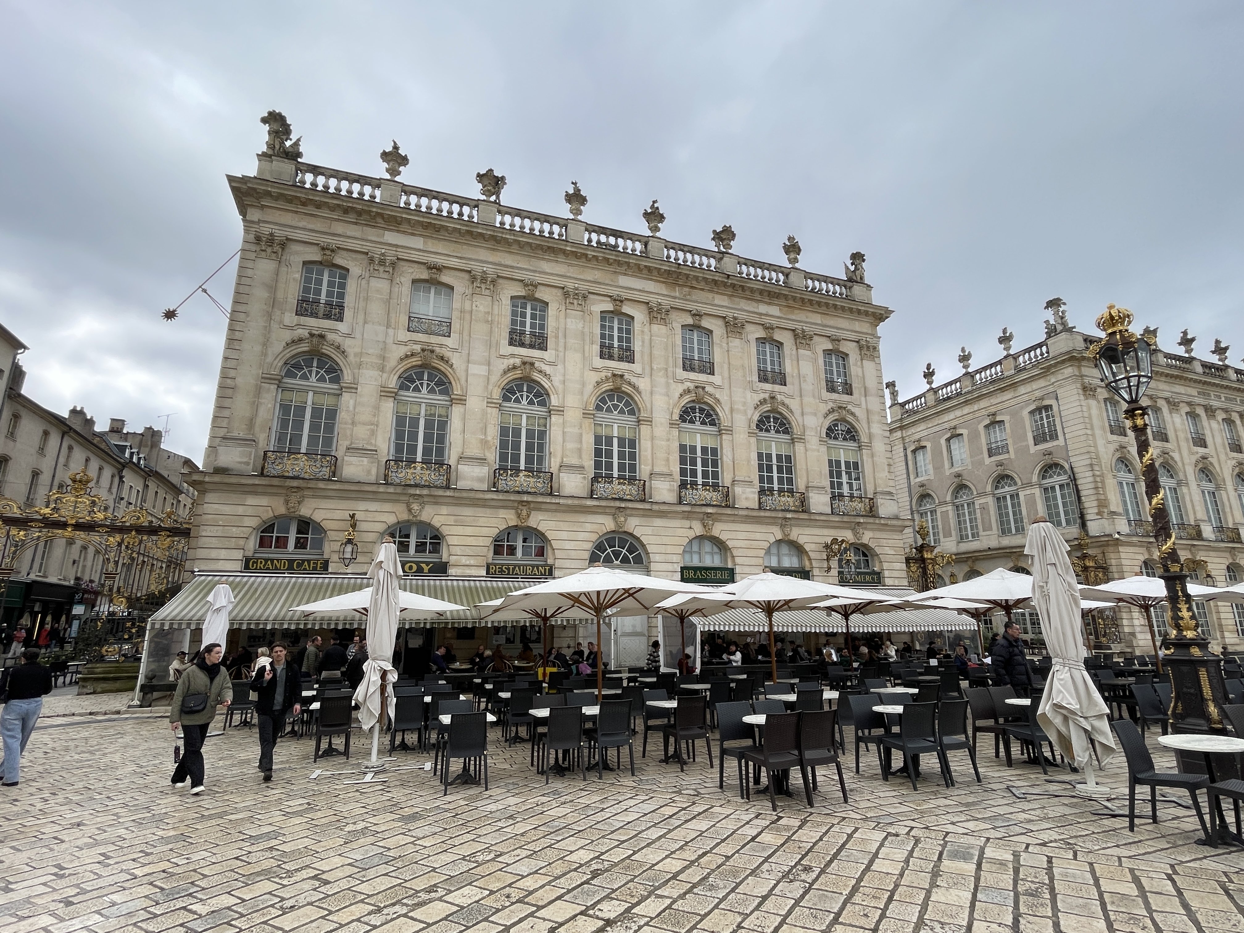 13 Pl. Stanislas, 54000 Nancy, France / 04-04-2026 15:07 / 12.48 °C en bewolkt / 195 m