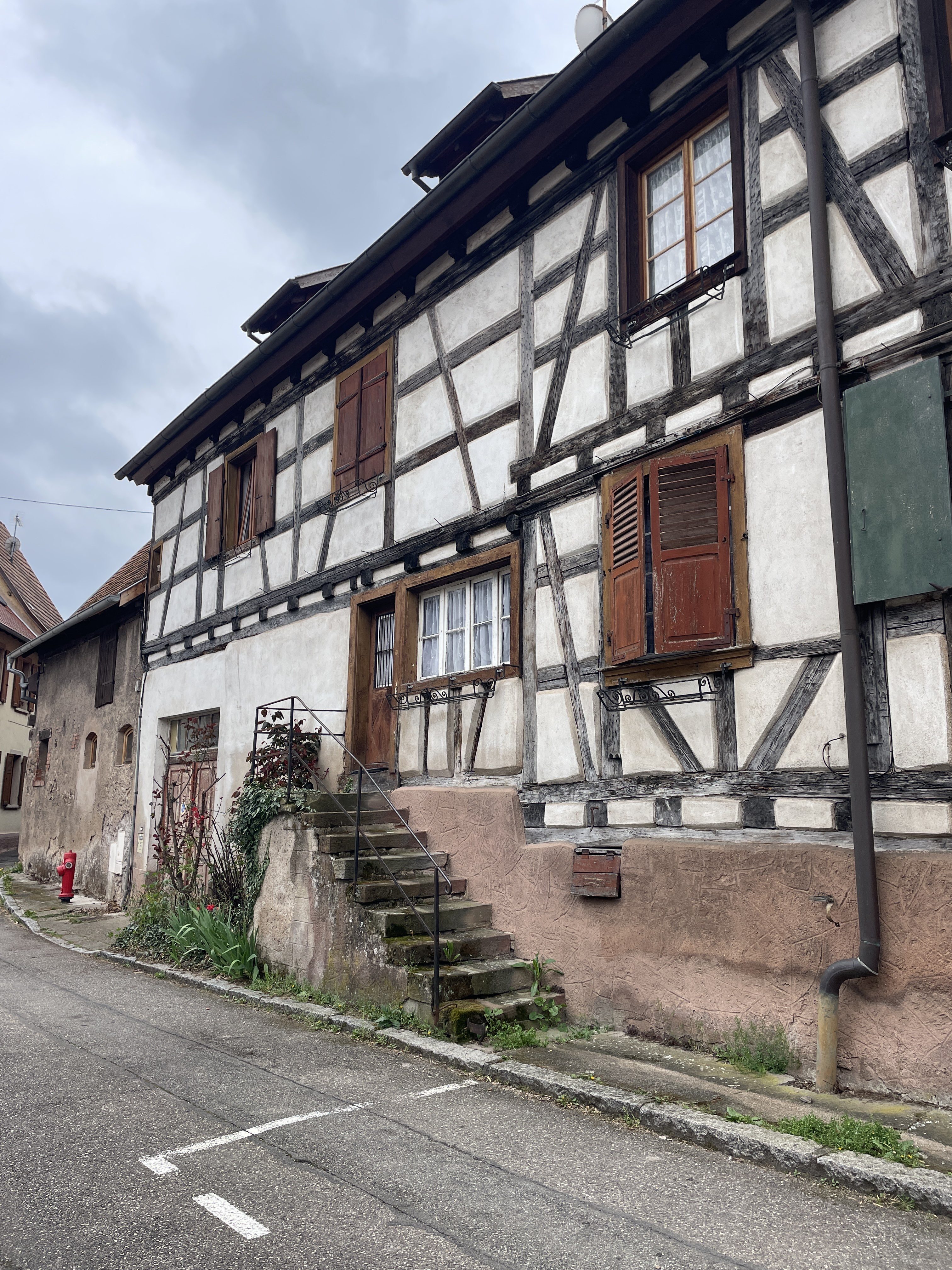 7 Rue des Tonneliers, 67650 Dambach-la-Ville, France / 10-04-2026 11:54 / 12.31 °C en bewolkt / 218 m