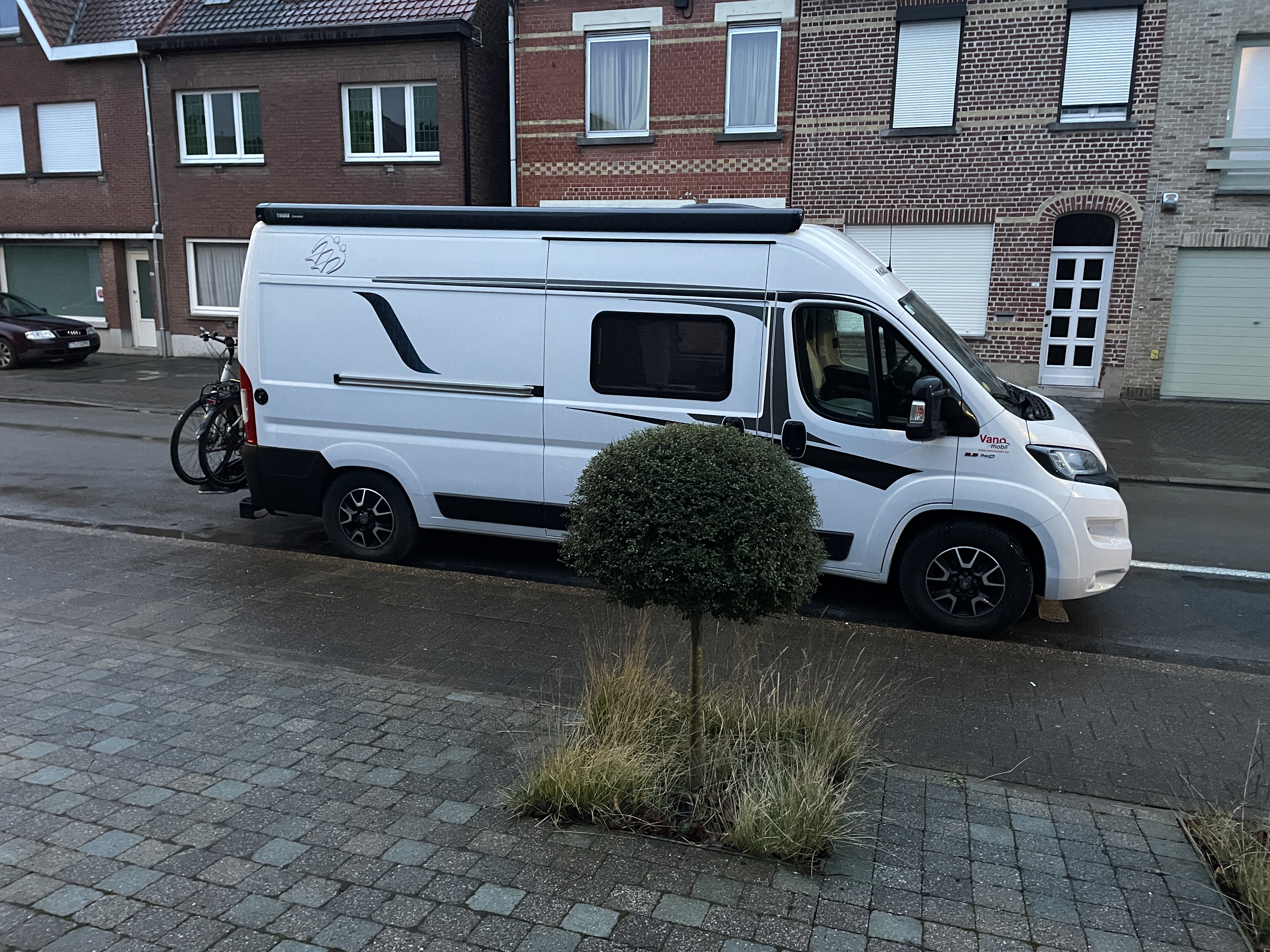 Wilgenstraat 90b, 8800 Roeselare, Belgium / 24-01-2025 08:29 / 7.19 °C en lichte regen