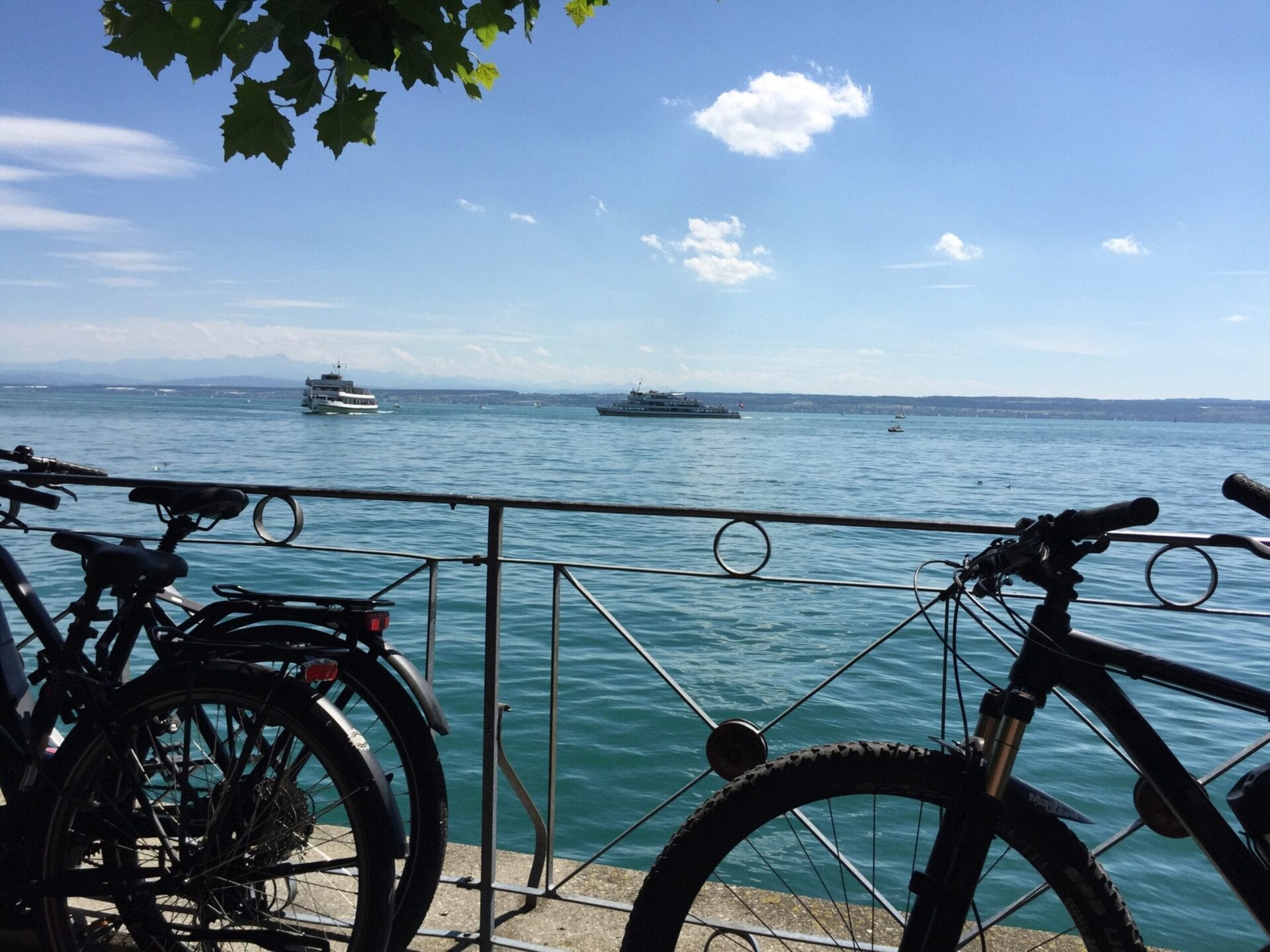 Seepromenade 12, 88709 Meersburg, Germany / 20-07-2020 15:30 / 30.1 °C en zeer lichte bewolking