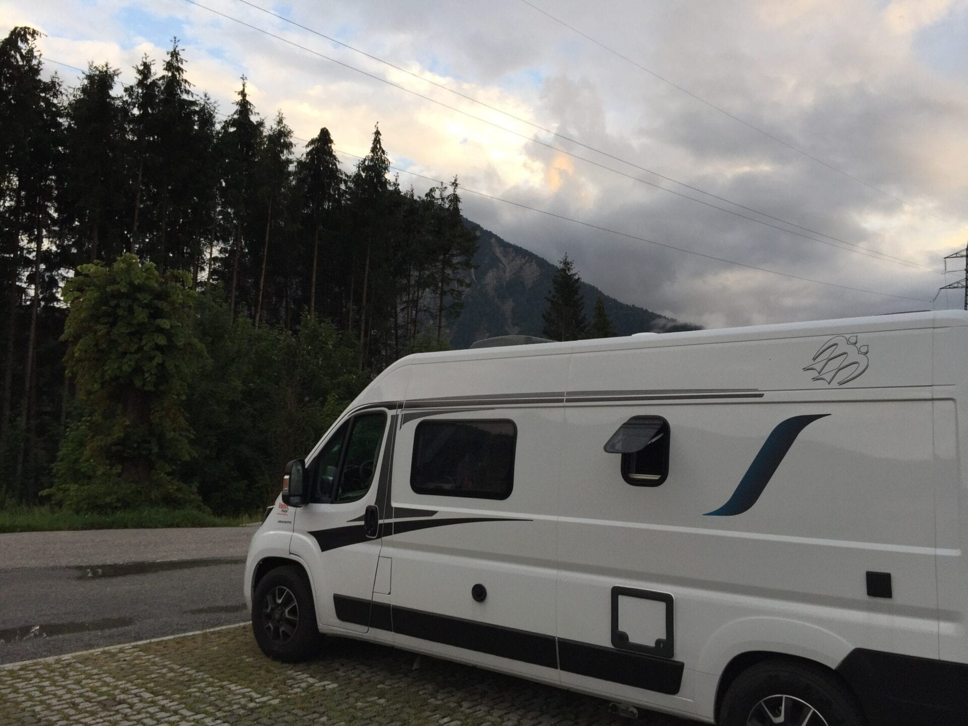 Via Chiemis, 16, 32040 Valle di Cadore BL, Italy / 02-08-2020 19:56 / 13.03 °C en matige regen