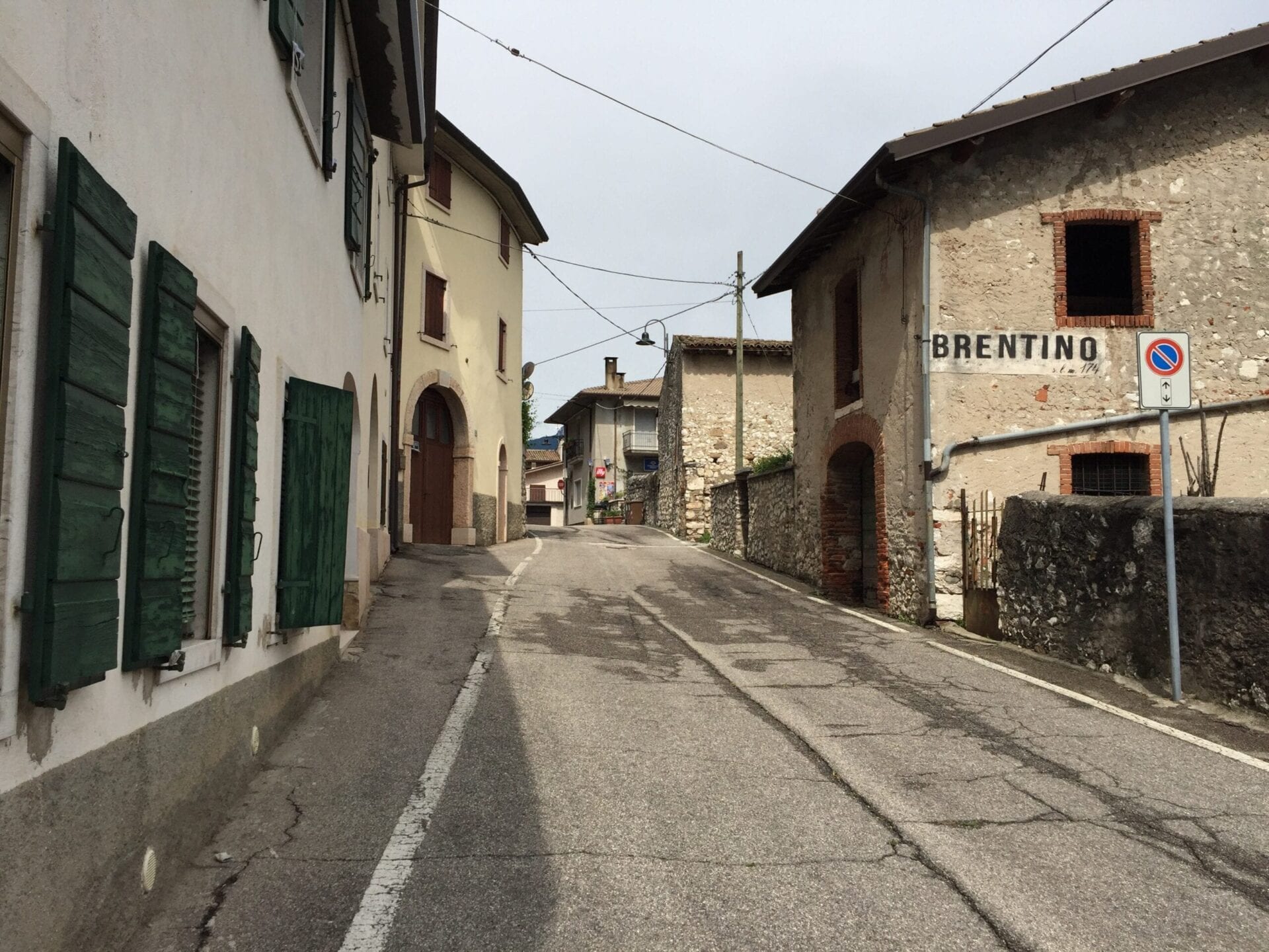 Via Santuario, 3, 37020 Brentino VR, Italy / 04-08-2020 15:23 / 18.55 °C en half bewolkt