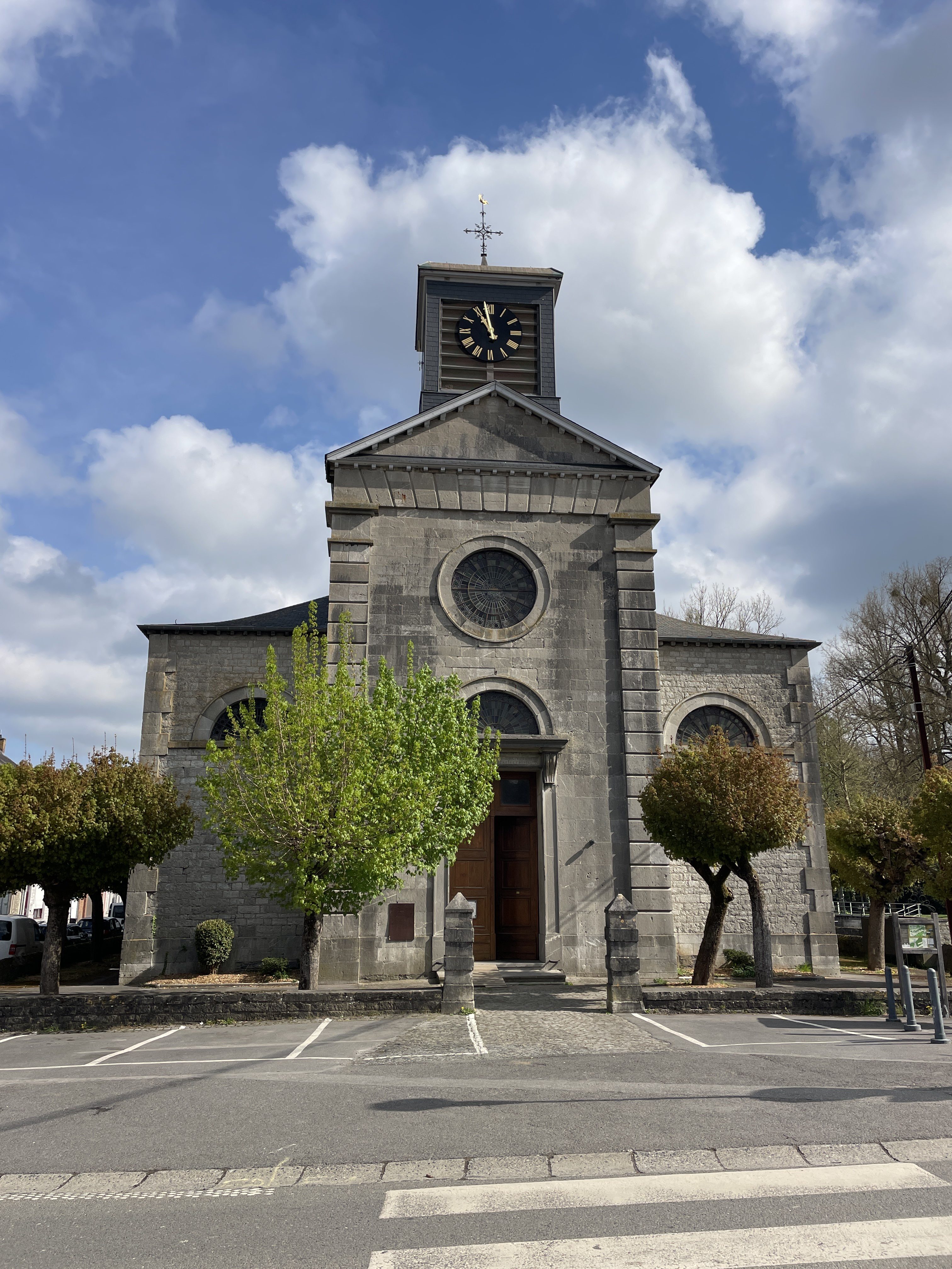 Rue Vieille-Eglise 1, 5670 Viroinval, Belgium / 14-04-2025 10:58 / 15.73 °C en half bewolkt