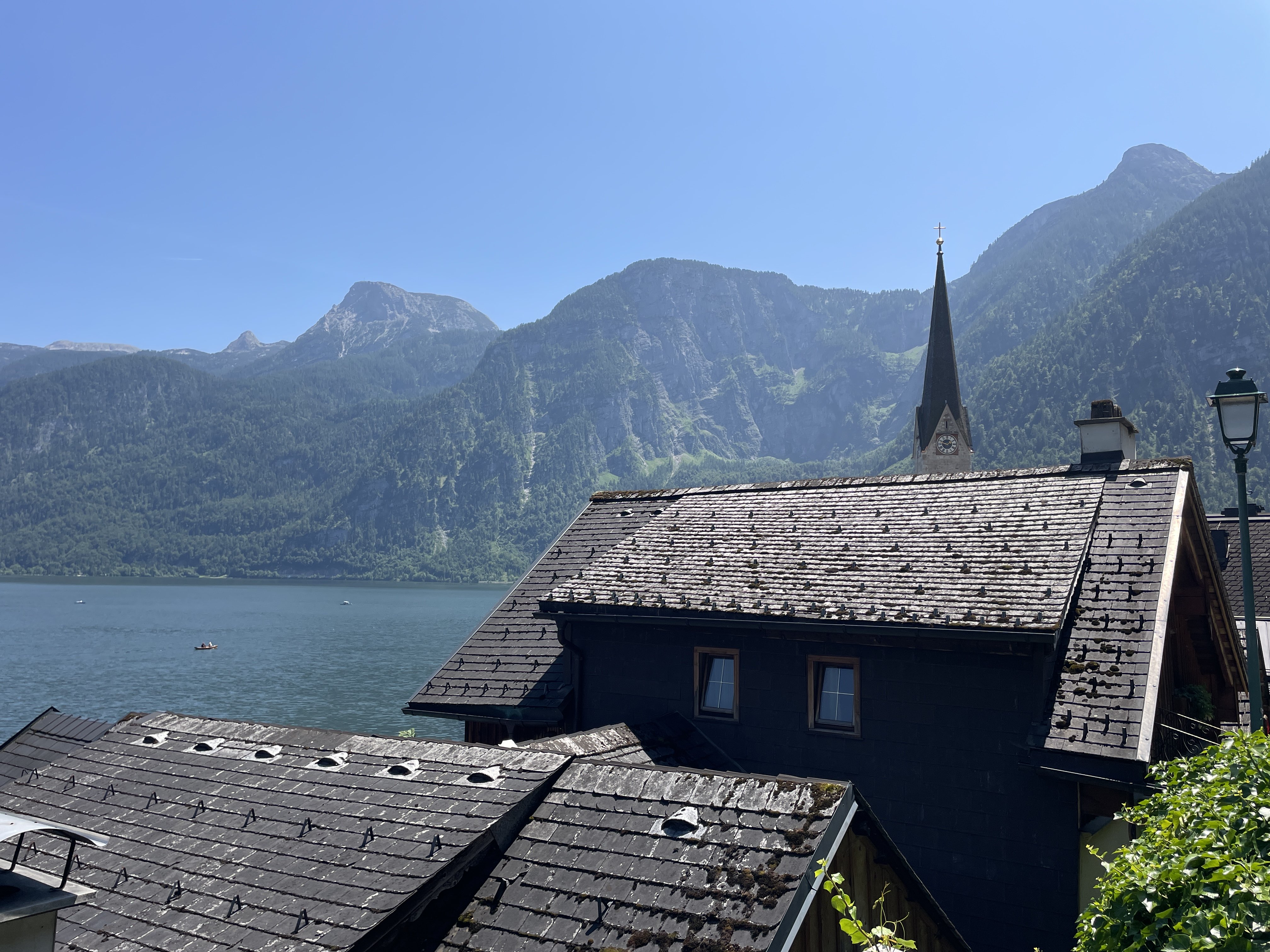 Gosaumühlstraße 96, 4830 Hallstatt, Austria / 18-06-2025 13:47 / 27.97 °C en zeer lichte bewolking