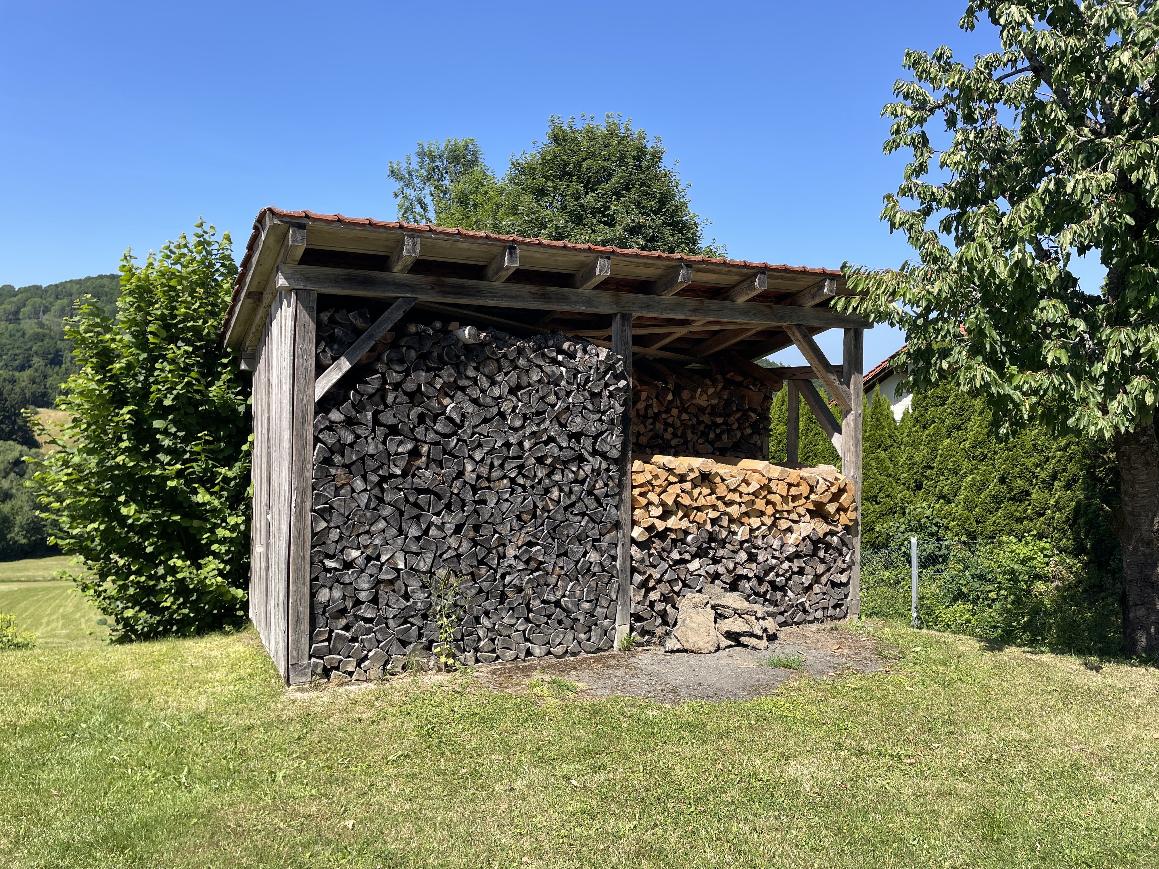 Schloßhofstraße 11, 94157 Perlesreut, Germany / 22-06-2025 15:14 / 27.68 °C en zeer lichte bewolking